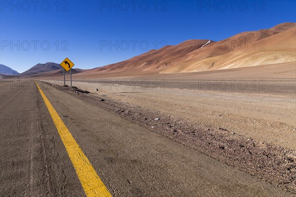 Paso de Jama road in the Atacama desert