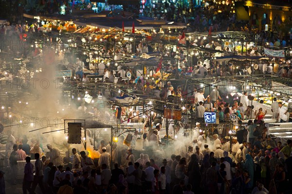 Food stalls in Djemaa el Fna square at night