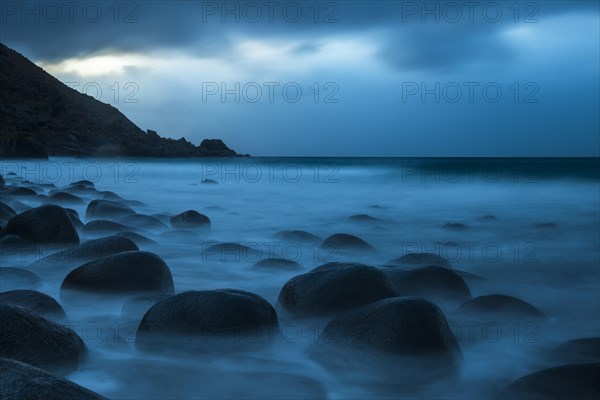 Round stones on the beach of Utakleiv