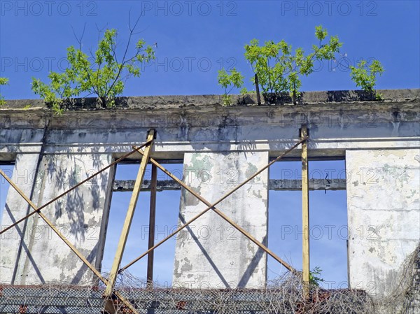 Dilapidated house in the historic centre Casco Viejo
