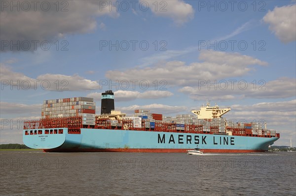 Container ship