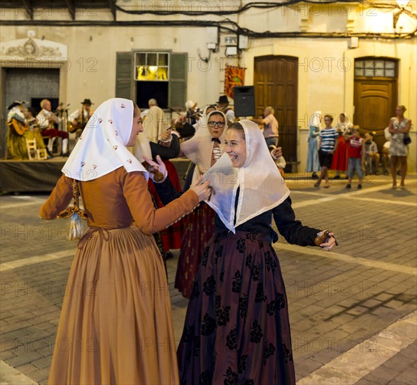 Public dance performance
