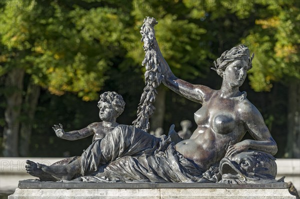 Mythological fountain statue at the fountain pool in the water parterre