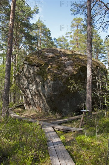 Majakivi boulder