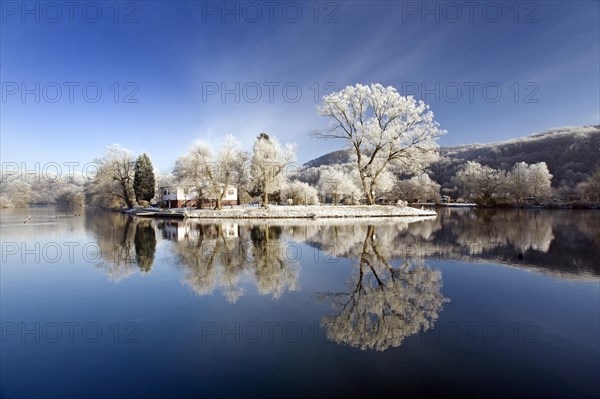 Ruhrinsel island in winter