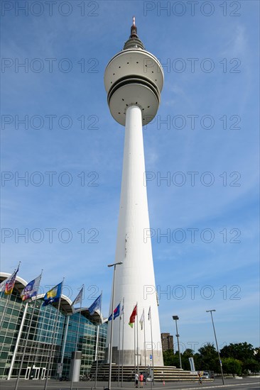 Heinrich-Hertz-Turm and halls of the Hamburg Messe und Congress exhibition halls