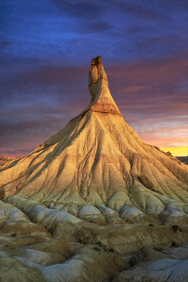 Castildetierra rock formation