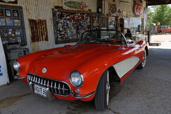 Vintage Chevrolet Corvette 1957 Route 66