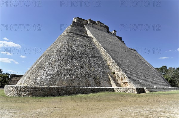 Adivino Pyramid or Pyramid of the Magician