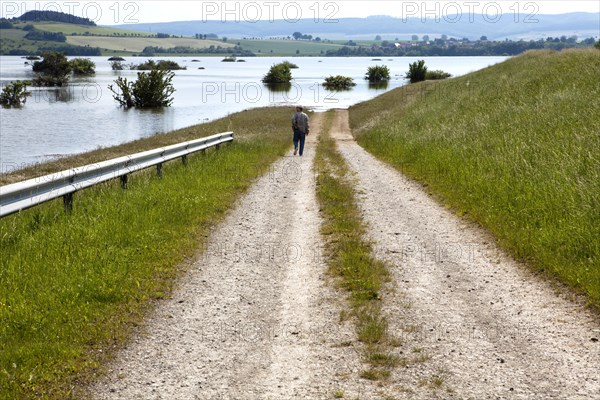 Flooded flood-retention basin of the Leine river