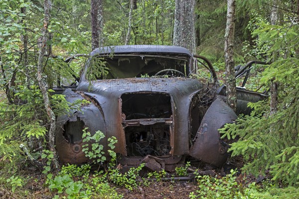 Kyrko mosse scrapyard