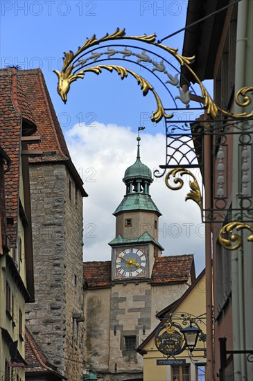 Tower on Roderbogen or Roder Arch