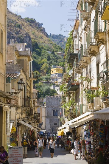 Via Teatro Greco street