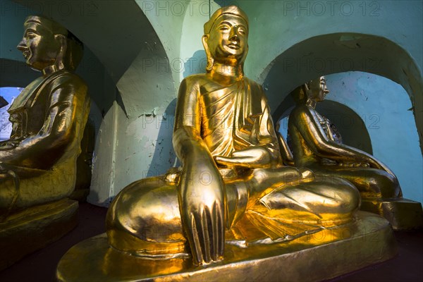 Sitting Buddha Statue