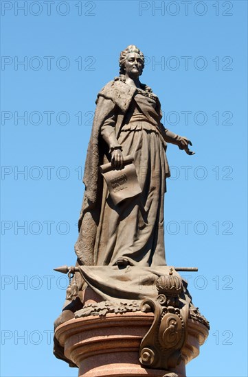 Bronze statue of Catherine the Great