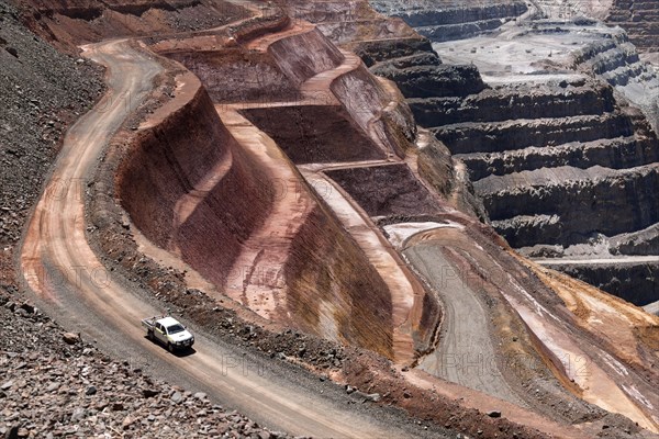 Open cut Super Pit gold mine