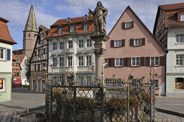 Schoner Brunnen fountain