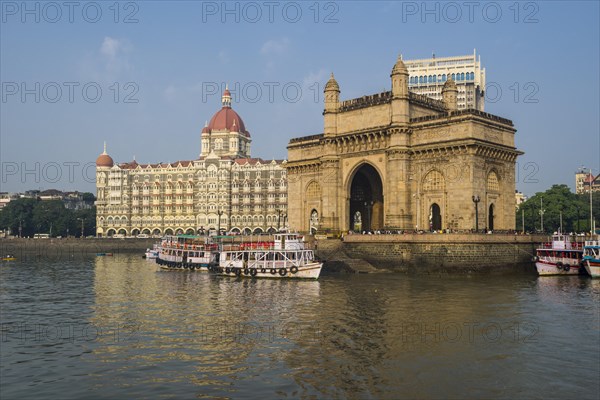The Gateway of India in front of the Taj Mahal Palace Hotel