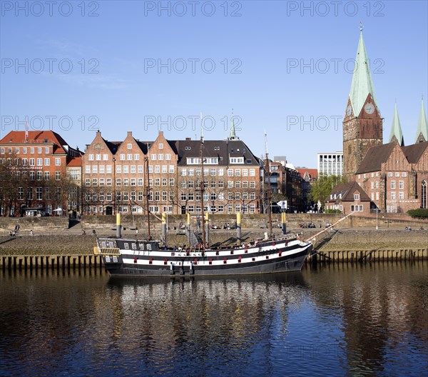 Office buildings and commercial properties along the Schlachte promenade of the Weser River