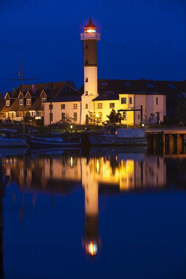 Timmendorf lighthouse at night