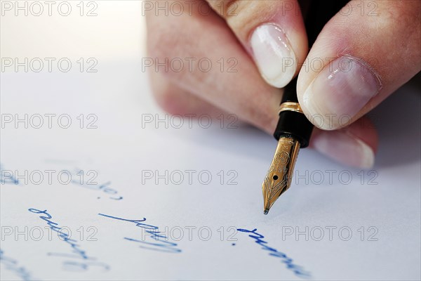 Writing a love letter