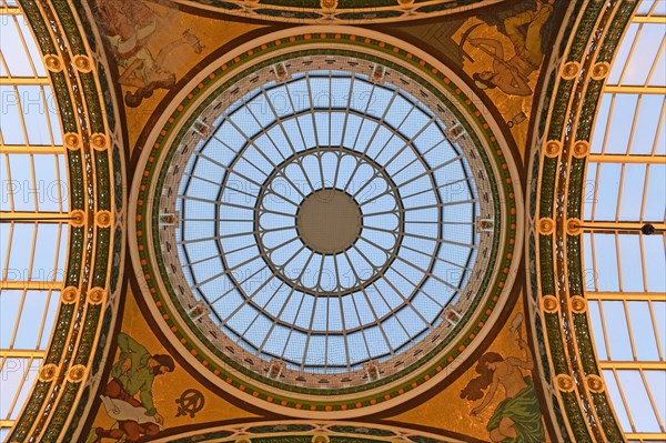 Glass rose window of the County Arcade