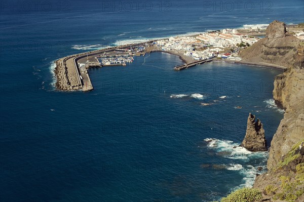 The fishing port of Puerto de las Nieves