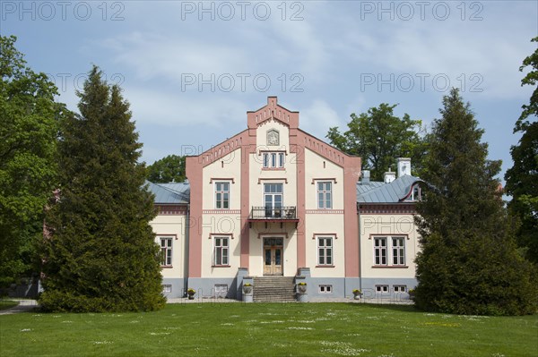 Padaste Manor