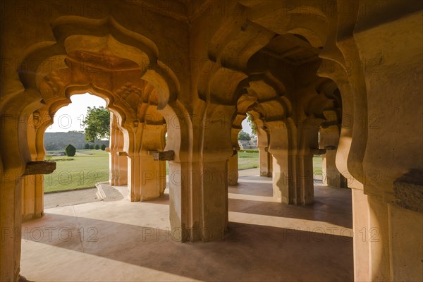 Lotus Mahal building