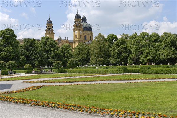 Hofgarten with the Theatine Church