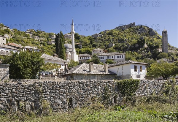 The historic centre with the Podgrad mosque