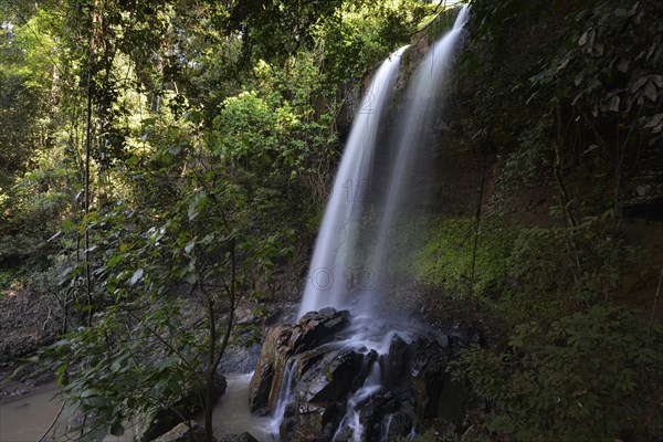 Cha Ong Waterfall