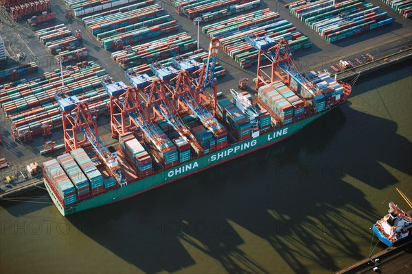 Container ship of the China Shipping Line on Euro gate