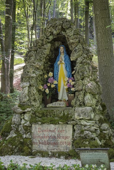 Virgin Mary statue