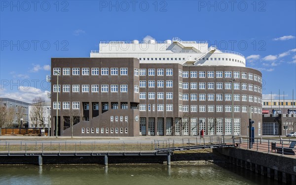 Alfred Wegener Institute for Polar and Marine Research