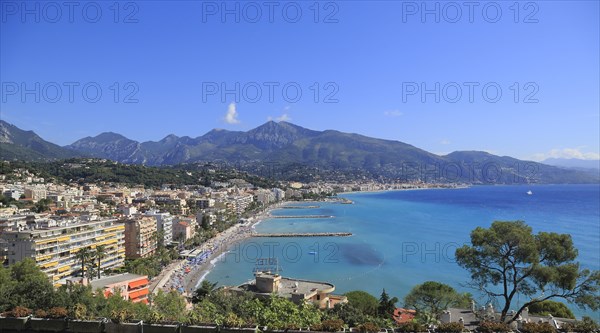 Beach of Carnoles