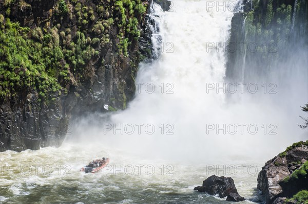 Jetboat underneath the Iguazu Falls