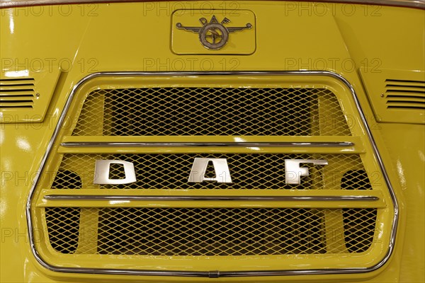 Lettering on a DAF truck