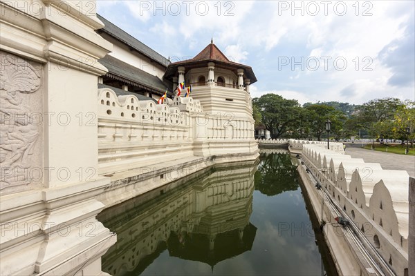 Temple of the Sacred Tooth Relic