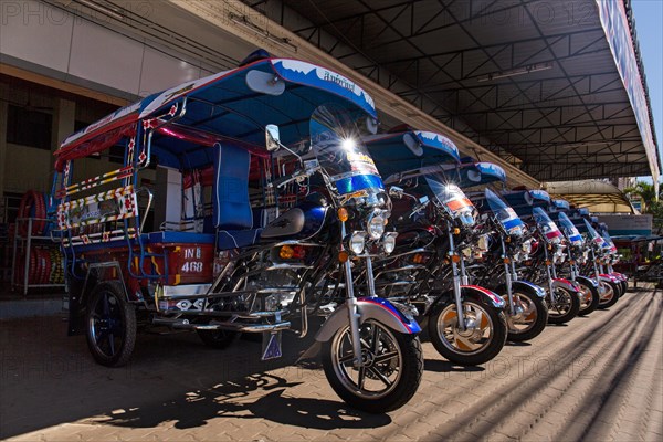 Tuk-tuk shop