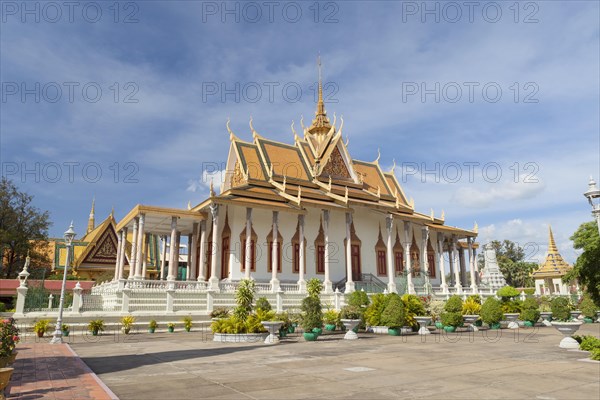 The silver pagoda