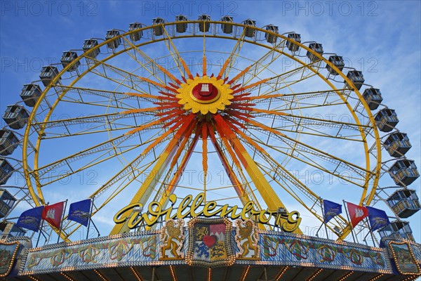 Ferris wheel at the Hamburger Dom fair