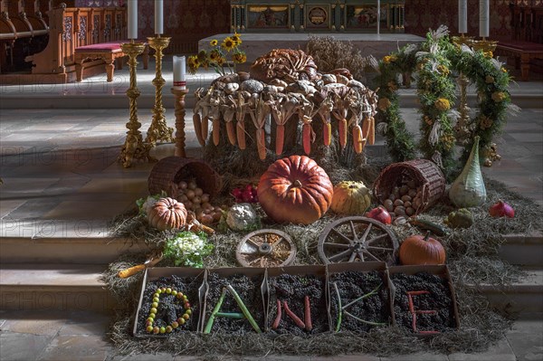 Thanksgiving decorations in St Pelagius Church