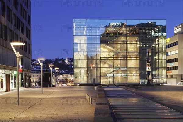 Kunstmuseum art museum on Schlossplatz square