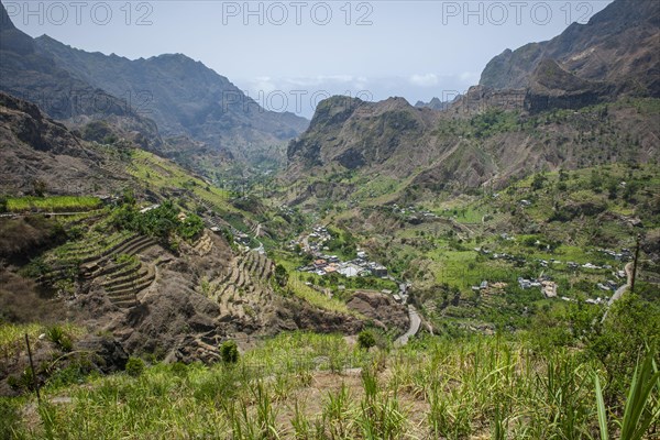 View into the Paul Valley