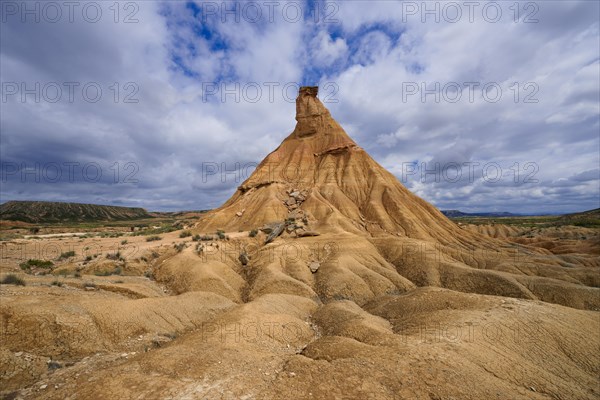 Castildetierra or Castil de Tierra rock formation