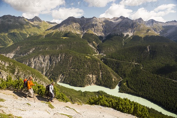 Hikers descending from Mt Murter into the Spol Valley