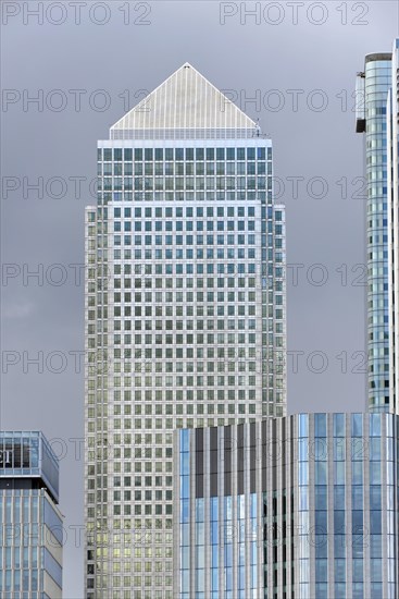 One Canada Square