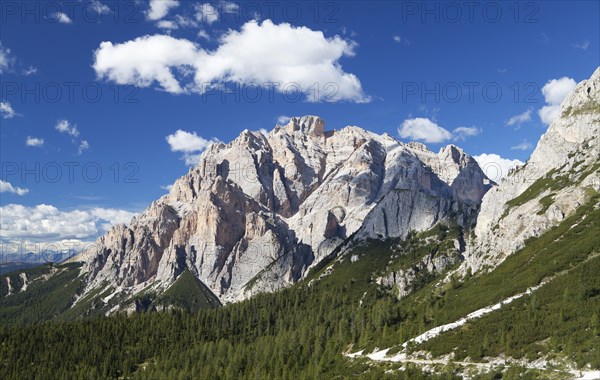 Piz dles Cunturines Mountain