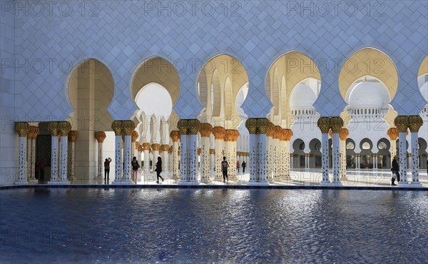 Sheikh Zayed Grand Mosque